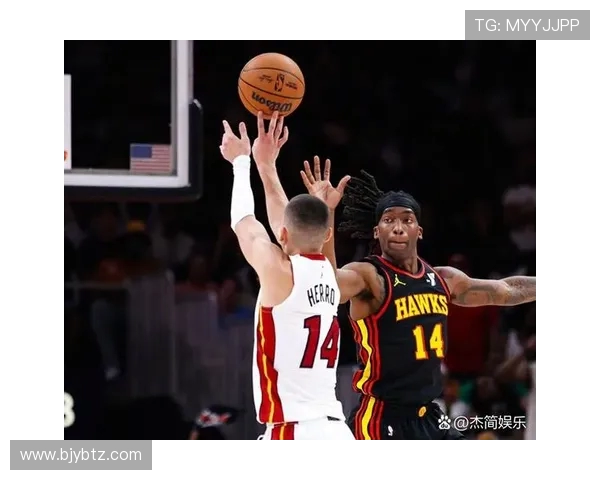 亚特兰大老鹰迎强敌鏖战赛场掀起激烈对攻风暴 亚特兰大老鹰迎强敌鏖战赛场掀起激烈对攻风暴