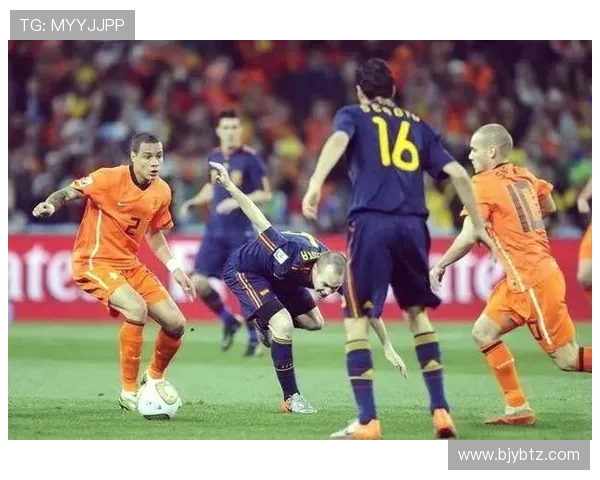 探寻世界足球魅力与球队战术演变及未来发展趋势深度解析全面研究